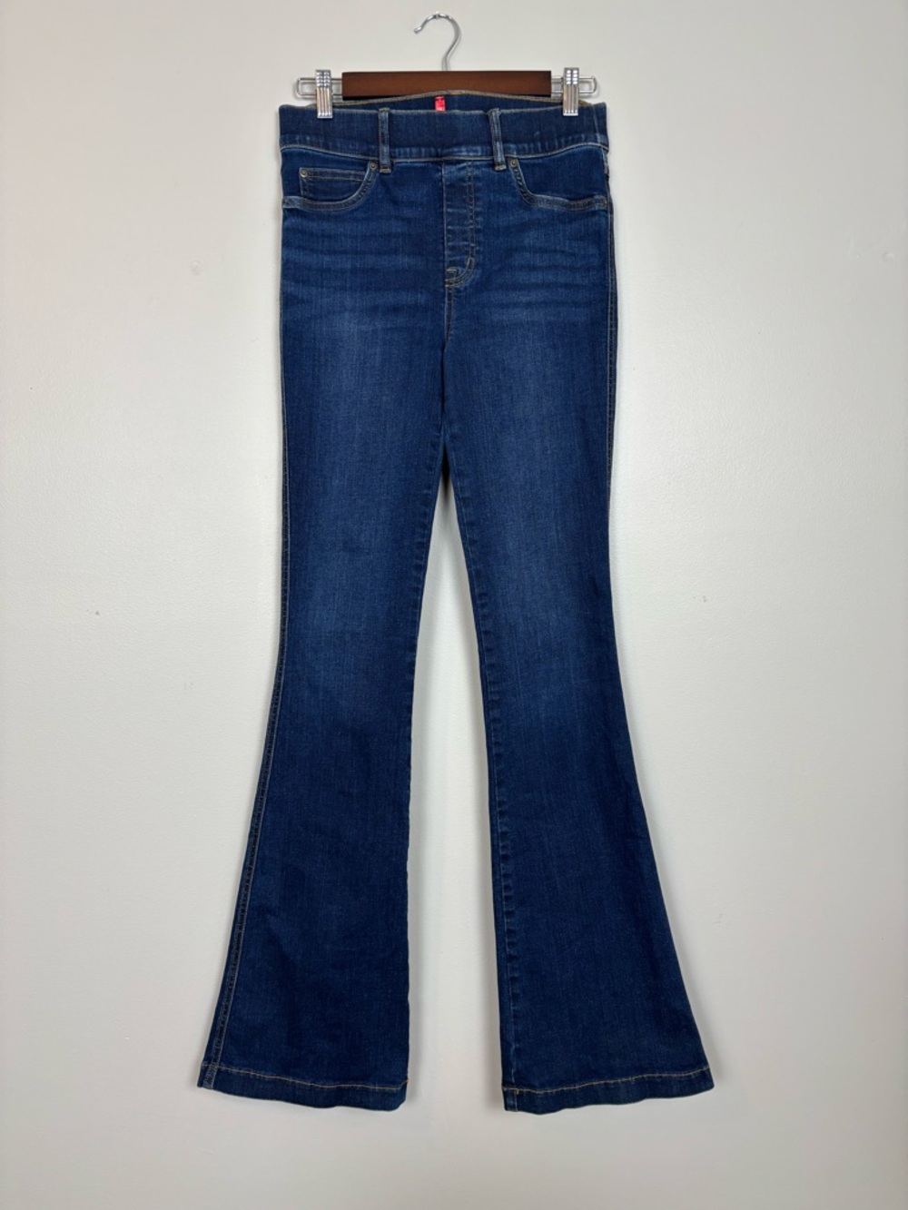 Spanx Jeans Womens Small Spanxshape Everywear Pull On Flare in Blue